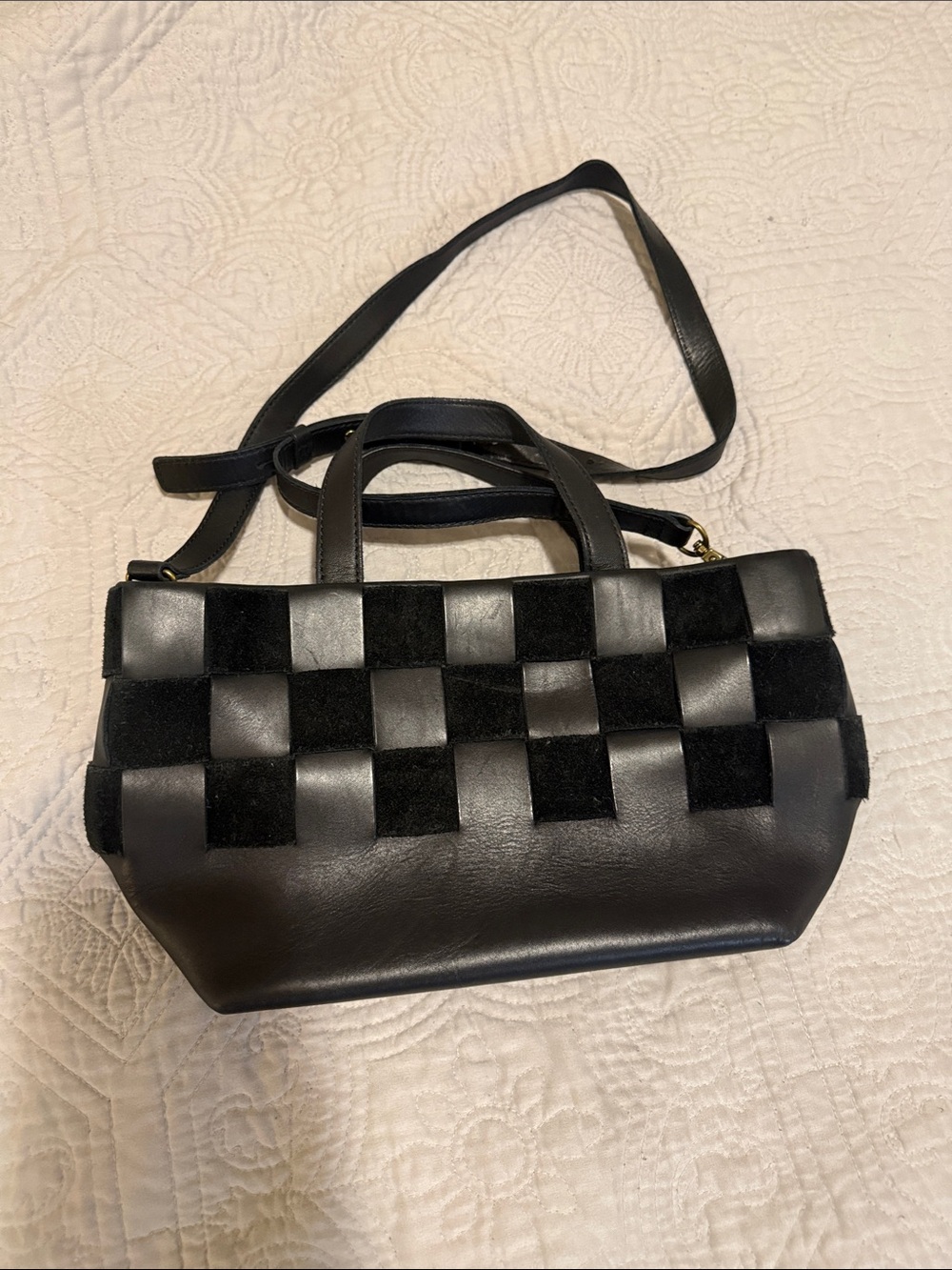 Madewell The Basketweave Mini Crossbody Tote in Leather and Suede - Picture 4 of 5
